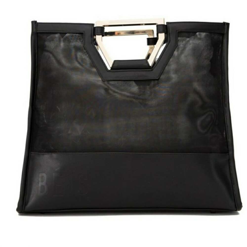 Beis special edition mesh tote by Shay Mitchell
